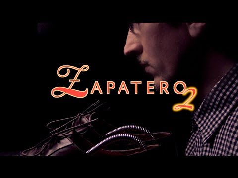 [ASMR Español] ZAPATERO 2 👞🎧👞(unintelligible + cleaning + spraying)