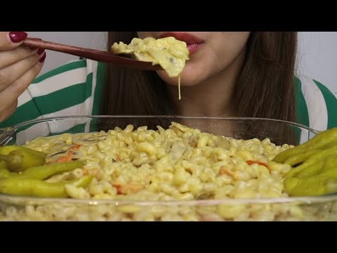 ASMR CHEESY & CREAMY MAC N CHEESE / PEPERONI / MUKBANG / CREMA ASMR #asmr #mukbang #macncheese #food