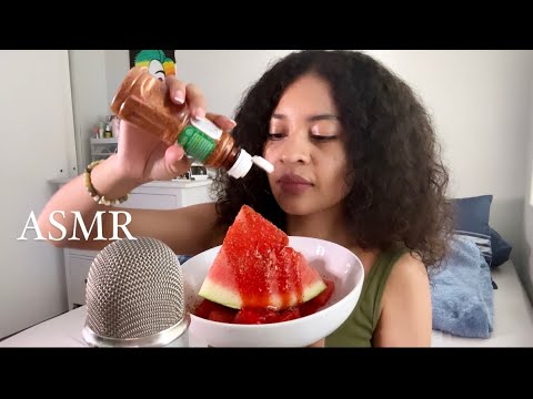 ASMR Español COMIENDO SANDÍA CON CHAMOY Y TAJIN