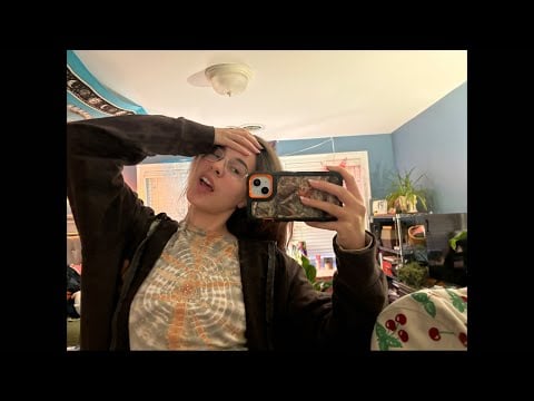 justagirl is her room with her tchotchkes making peaceful sounds to drown out the negative thoughts