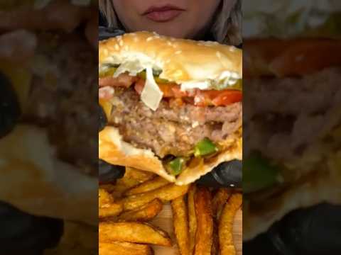 Five Guys Triple Burger #shorts #asmr #fastfood #fiveguys