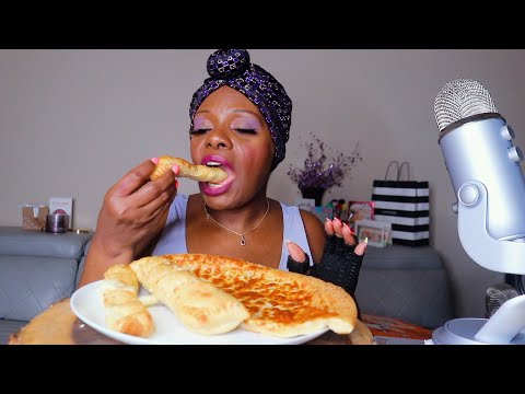 Stuff Crazy 🍕Cheese Pizza ASMR Eating Sounds