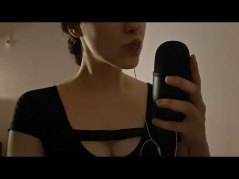 ASMR microphone kisses & mouth sounds to help you fall asleep 😴💋