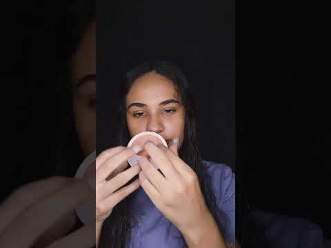 ASMR VOCÊ É MUITO NOVA PARA USAR MAGUIAGEM!#maguiagem #makeup #asmr #triggers #tapping #sono #short