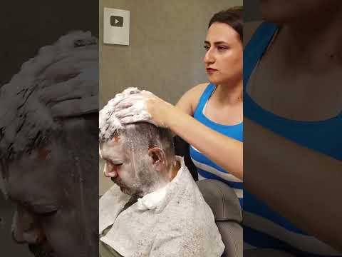 Lady barber asmr massage #foam #headmassage #facemassage