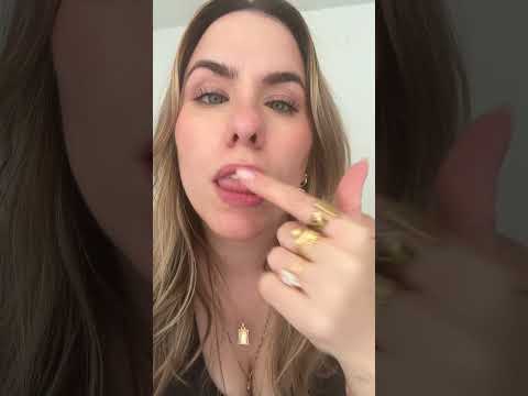 #asmr  styling your hair with invisible clips no talking