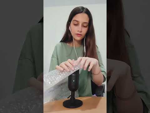 ASMR Scratching plastic on the microphone  #asmr #scratch #asmrsounds #asmrcommunity #asmrsleep