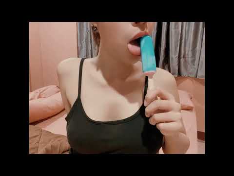 ASMR LICKING ICE CREAM LOLLIPOP #asmrbydee #asmrlollipop #asmrlicking