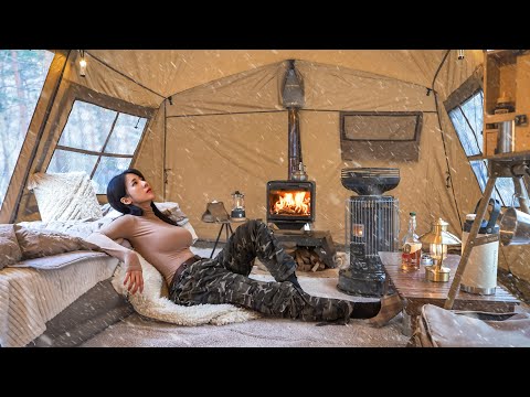 CAMPING IN THE SNOW WITH A NEW BASE SHELTER | SOUNDS OF NATURE