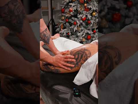 Roxy’s relaxing oil thigh massage #asmrsounds