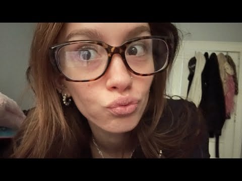 What’s in my makeup bag!? 💄💋 (tapping central fr!! whispering+lowk a product review?)