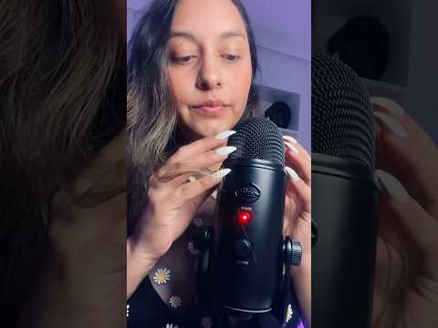 SCRATCHING CON EL NUEVO MIC 🎙️ ♥️ #asmr #scratchingasmr #tapping #blueyeti #asmrcommunity