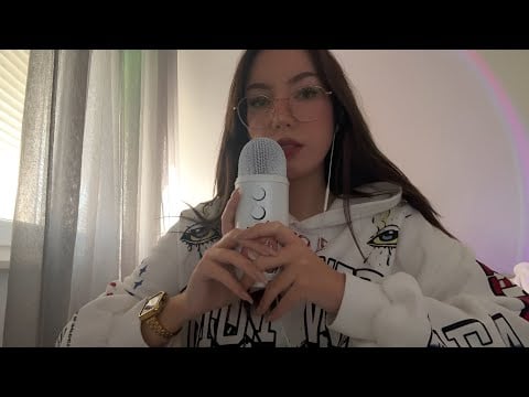 ASMR Close Clicky Whisper Ramble ♡