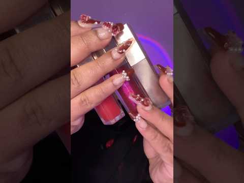 ASMR - Lipgloss Try on You ✨💜💓 #asmrshorts #1minuteasmr #viralshorts
