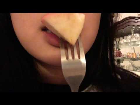 Asmr- Lens Licking👅& Crunchy Apples🍎