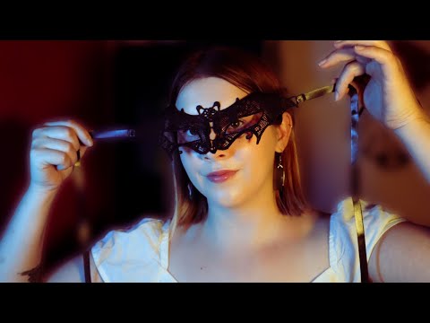 ASMR Choosing Your Halloween Costume Role Play (Personal Attention, This or That, Soft Spoken)