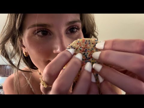 ASMR why does this cookie sound amazing