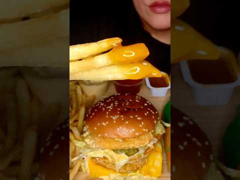McDonald’s crispy french fries #asmr #mcdonalds #fries #food #mukbang