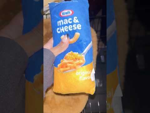 Fun fact, I hate Mac & Cheese😣💛 #asmr #asmrcommunity #handsounds #asmrsounds #calmingsounds #relax