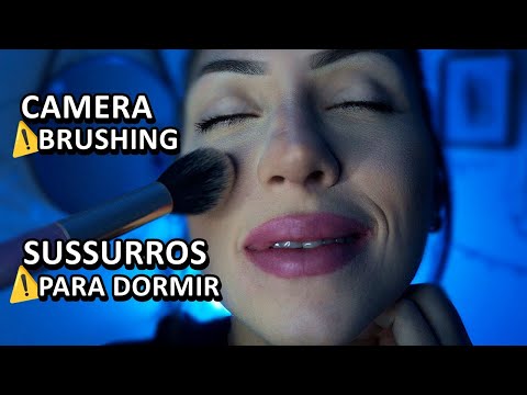 ASMR: CAMERA BRUSHING e SUSSURROS no seu OUVIDO!