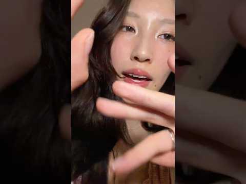 #asmr hand movements to help u relax :)