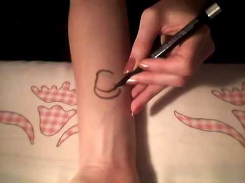 ASMR español dibujando en mi brazo/drawing on my arm (no whisper)