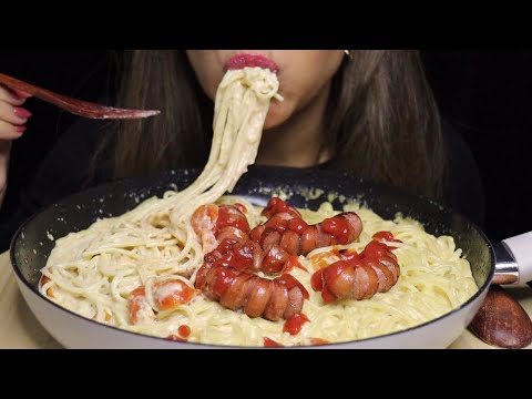 ASMR CREAMY CHEESY SPAGHETTI ALREDO WITH SAUSAGES MUKBANG CREMA ASMR #asmr #mukbang #spaghetti #food