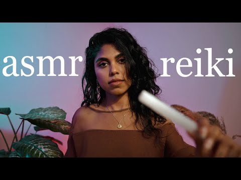 ASMR Reiki For Balancing Chakras | Hand Movements, Crystal Healing & Tarot Card Pull