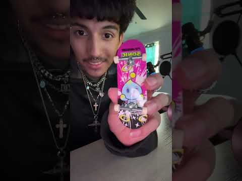 ASMR on a TechDeck 🛹 #shorts #asmr #triggersforsleep