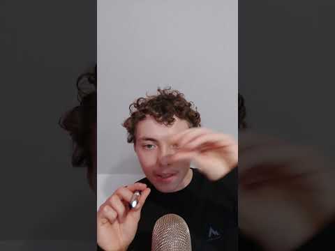 ASMR SUIS LA LUMIÈRE