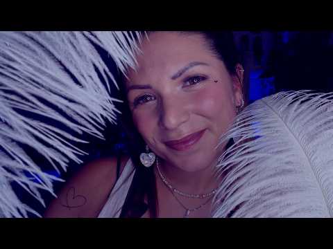 ASMR zum Einschlafen - Personal Attention, Mouth Sounds und Fluffy Face Touching