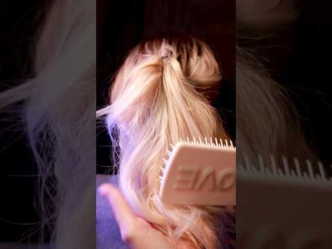 ASMR Brushing your hair 😉 #asmrhair #relax #asmrhairbrushing #hairbrushingasmr