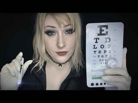 ASMR | Friend Gets Something Out of Your Eye 👀🔦