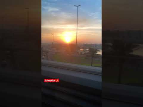 The Most Beautiful Sunrise From Dubai Metro 🌅 😱 #shorts #dubai #sunrise