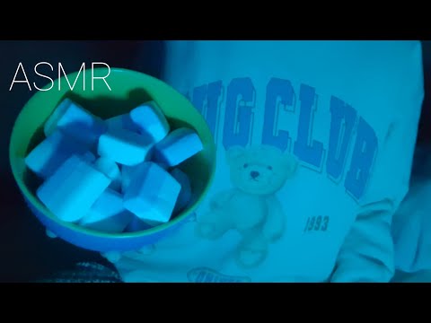 ASMR eating marshmellows ♡