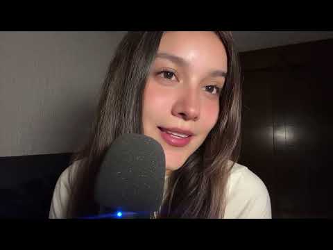 ASMR| Dejarías que esta chica te de besitos muy cerquita? ✨😘 (sin Cortes) 