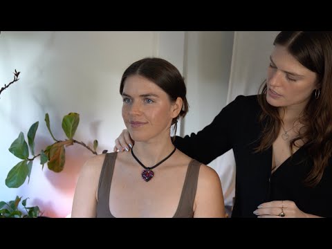 ASMR Luxury & Vintage Jewelry Shopping/Try-On 💎(Whisper, Jewelry Sounds)