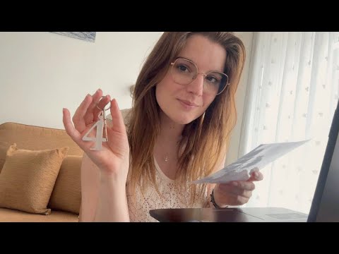 ASMR Chaotique | Ta réceptionniste est complètement tarée 🤯 (roleplay)