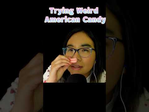 ASMR TRYING WEIRD AMERICAN CANDY #asmrshorts #asmrmouthsounds #asmrcandy 🍬🇺🇲