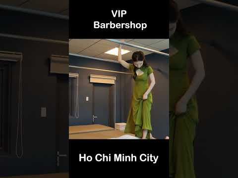 VIP Barbershop LUCY Back walk massage