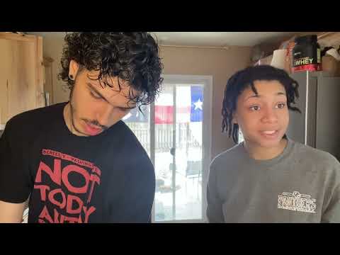 Vlog #7 - Waffles for Breakfast