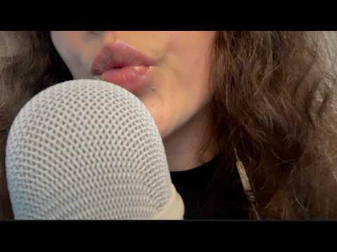 ASMR Besitos para Relajarte y Dormir | Español 💋 Kisses for Sleep