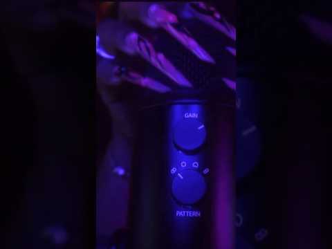Extra long nails mic scratching asmr #shorts