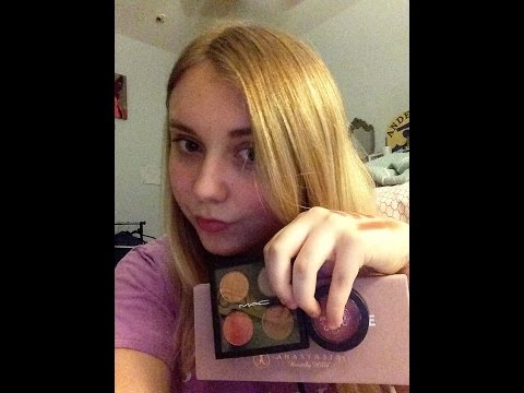 Estoy Haciendo Tus majuillaje despues de rompes con tus novio ASMR