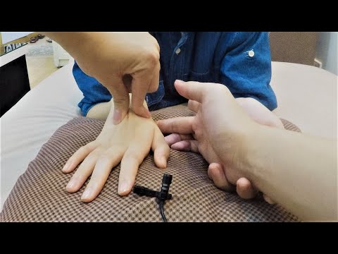 Slender & Elegant Finger Cracking ASMR | Close-up Palm & Finger Massage with Oil