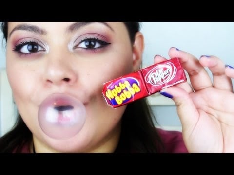 ASMR| *REQUESTED* Gum Chewing| Gum Popping| Gum Blowing (whispering)