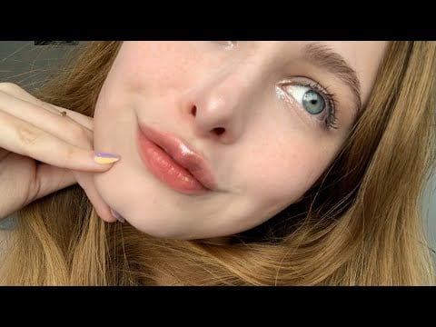 lofi ASMR ~ lip gloss application + tingly kisses & mouth sounds ♡︎ // no talking 