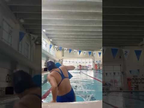 Swimming to relax & ease my mind #blessed #swimming #asmrwatersounds #relaxing