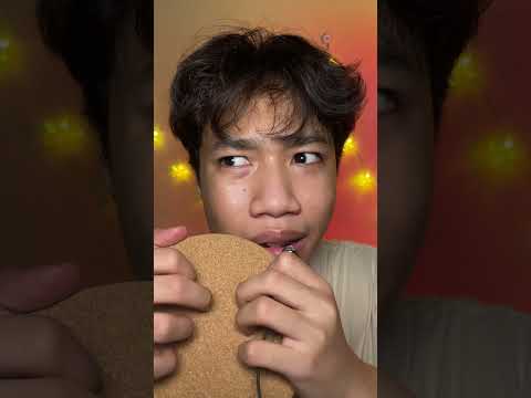 doing ASMR with a small mic! #asmr #asmrsleep #asmrtriggers #relax #asmrtingles #asmrsounds #shorts