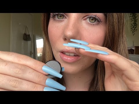 ASMR | Up close MOUTH SOUNDS and hand movements